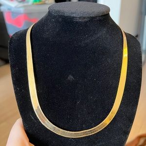 Vintage Italian 14K Gold Herringbone Necklace